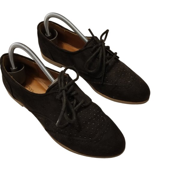 Suede Finish Black Oxfords Lace up Perforated Detail Xhilaration - Picture 2 of 8
